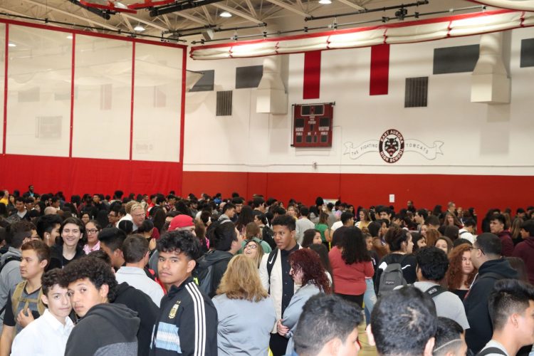 Hundreds of students attended the college fair.