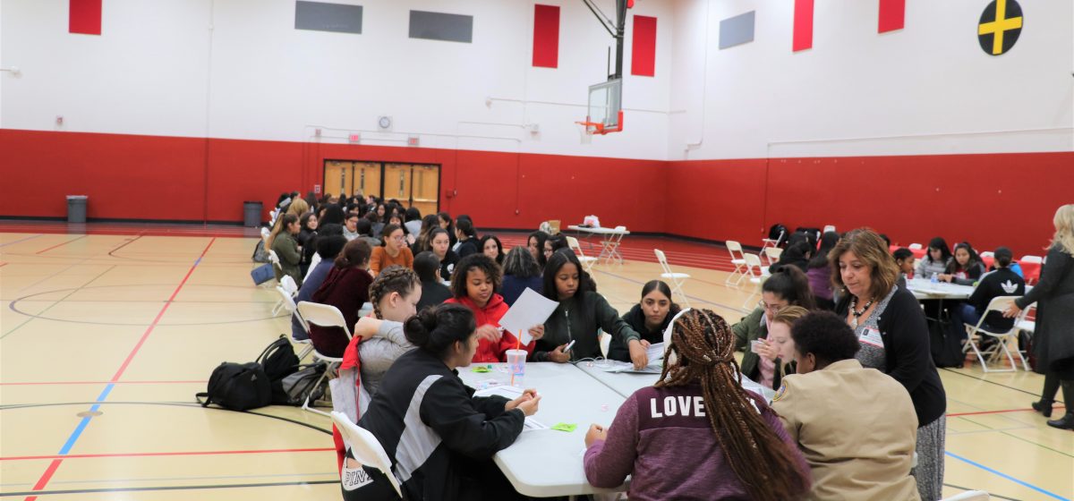 East Aurora High School Final Exam Information