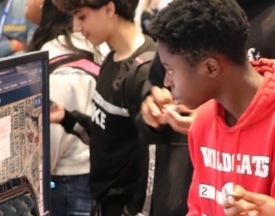 Freshman Field Trip Illuminates Career Pathways